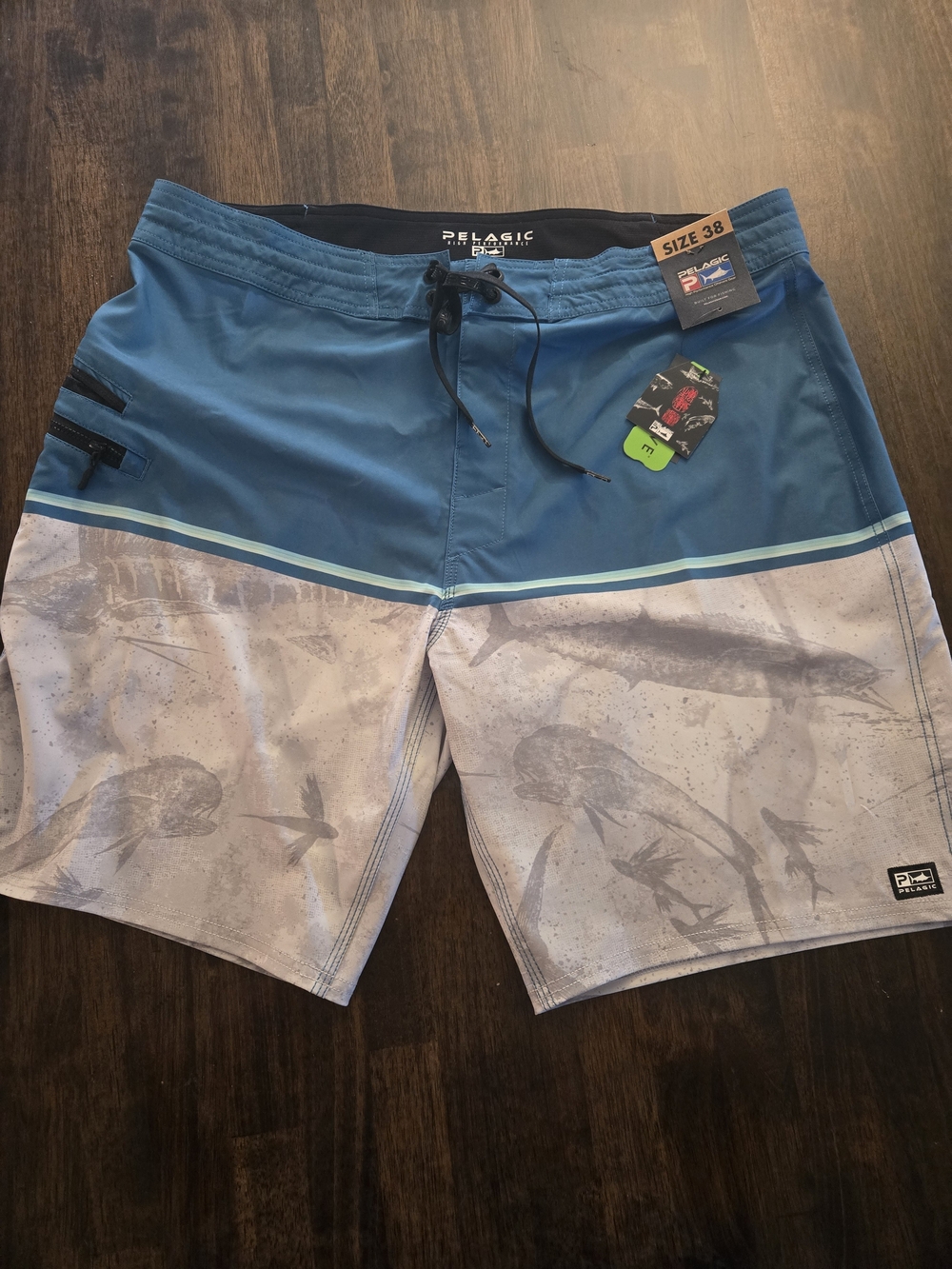 Pelagic Men’s 38 WaistTeal/blue and Light Gray Two-Tone Board Shorts. New
